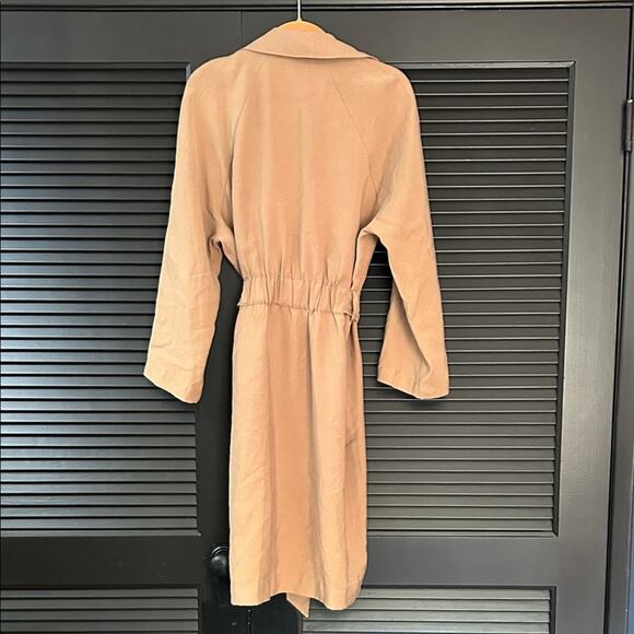 H&M Oversized Camel Trench Coat, Timeless Closet Staple, Size Small - Picture 10 of 15